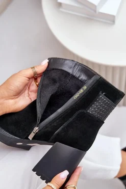 Zamszowe Botki Na Słupku Ocieplane D&A CR42-106 Czarne