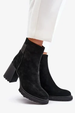 Zamszowe Botki Na Słupku Ocieplane D&A CR42-106 Czarne