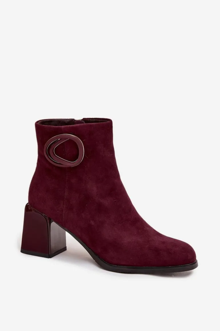 Zamszowe Botki Na Słupku Ocieplane Z Ozdobnym Detalem Artiker 57C0016 Bordowe