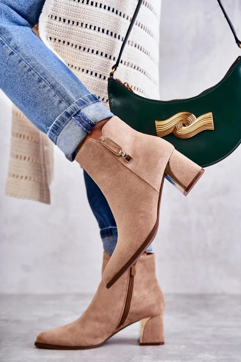 Zamszowe Botki Na Słupku Z Ozdobą Beżowe Erine