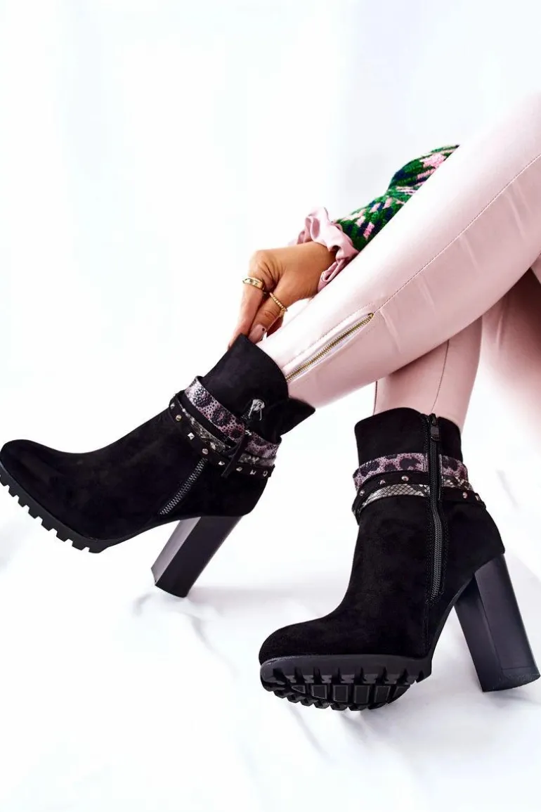 Zamszowe Botki Na Wysokim Słupku Czarne Besis