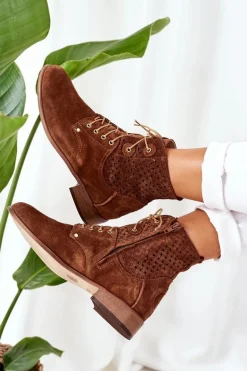 Zamszowe Botki Z Ażurowym Wzorem Brązowe Josie