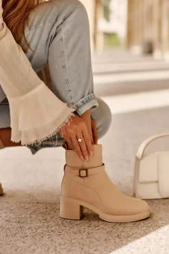 Zamszowe Botki Z Klamrą Beżowe Neste