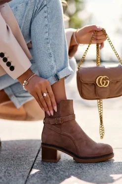 Zamszowe Botki Z Klamrą Brązowe Neste