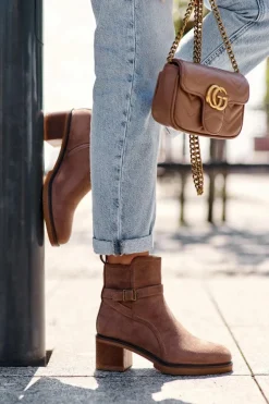 Zamszowe Botki Z Klamrą Brązowe Neste