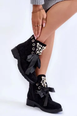 Zamszowe Botki Z Perełkami I Wstążką Czarne Perla