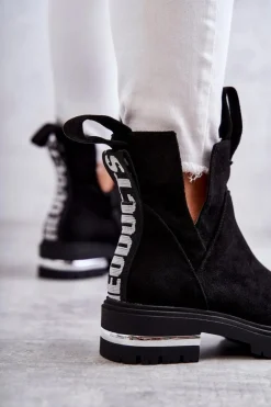 Zamszowe Botki Z Wycięciami Czarne Elvera