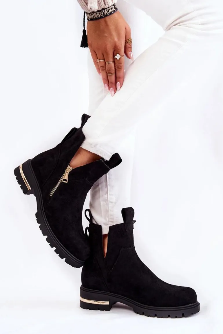 Zamszowe Botki Z Wycięciami Czarne Klarissa