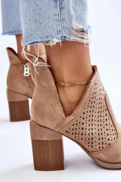 Zamszowe Botki Z Wycięciem Beżowe Layne