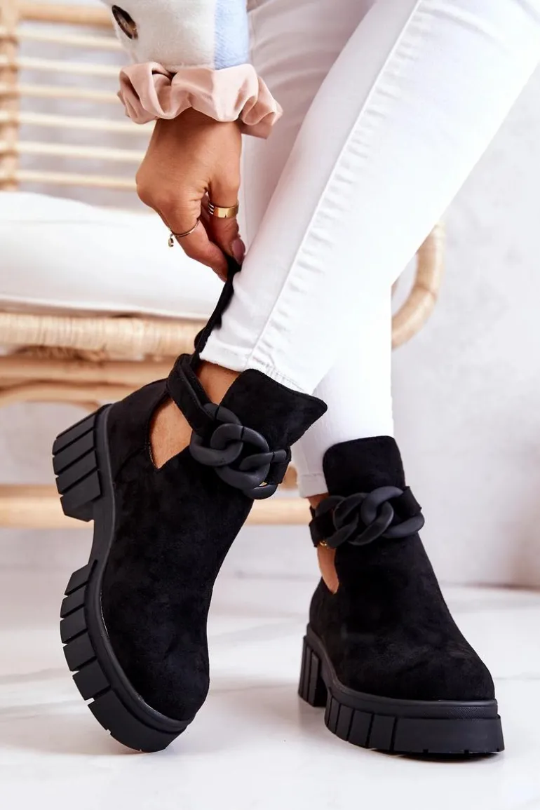 Zamszowe Botki Z Wycięciem Czarne Kirsten