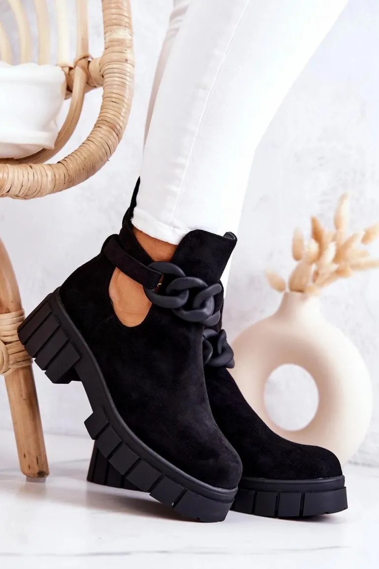 Zamszowe Botki Z Wycięciem Czarne Kirsten