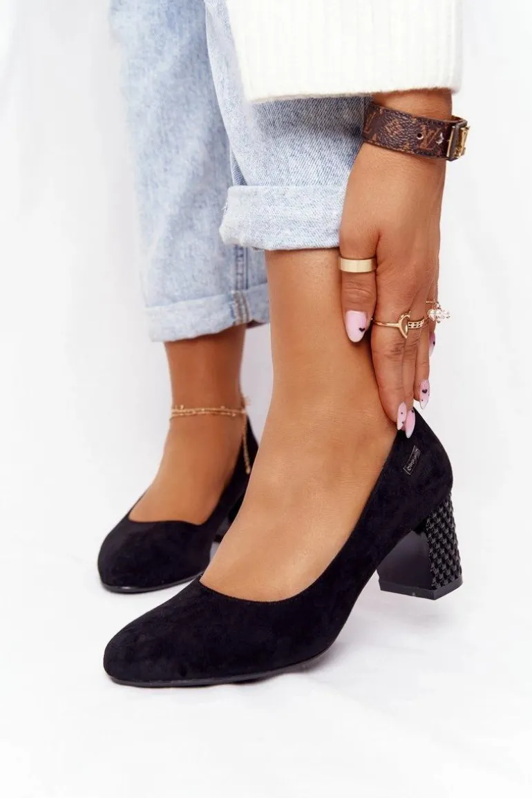 Zamszowe Czółenka Na Karbowanym Słupku Sergio Leone Czarne