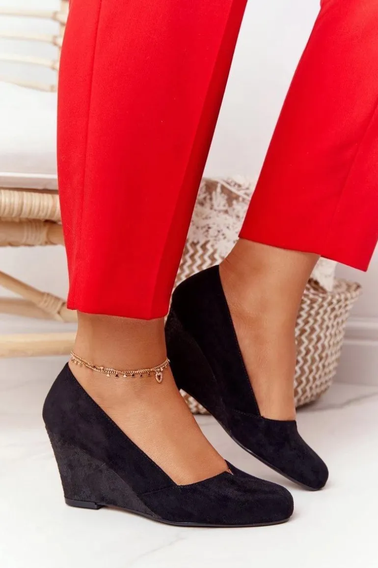 Zamszowe Czółenka Na Koturnie Sergio Leone PB767 Czarne