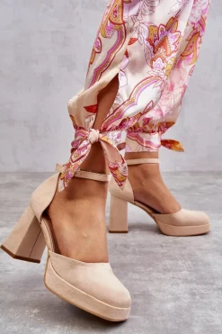 Zamszowe Czółenka Na Masywnym Obcasie I Platformie Beżowe Diame