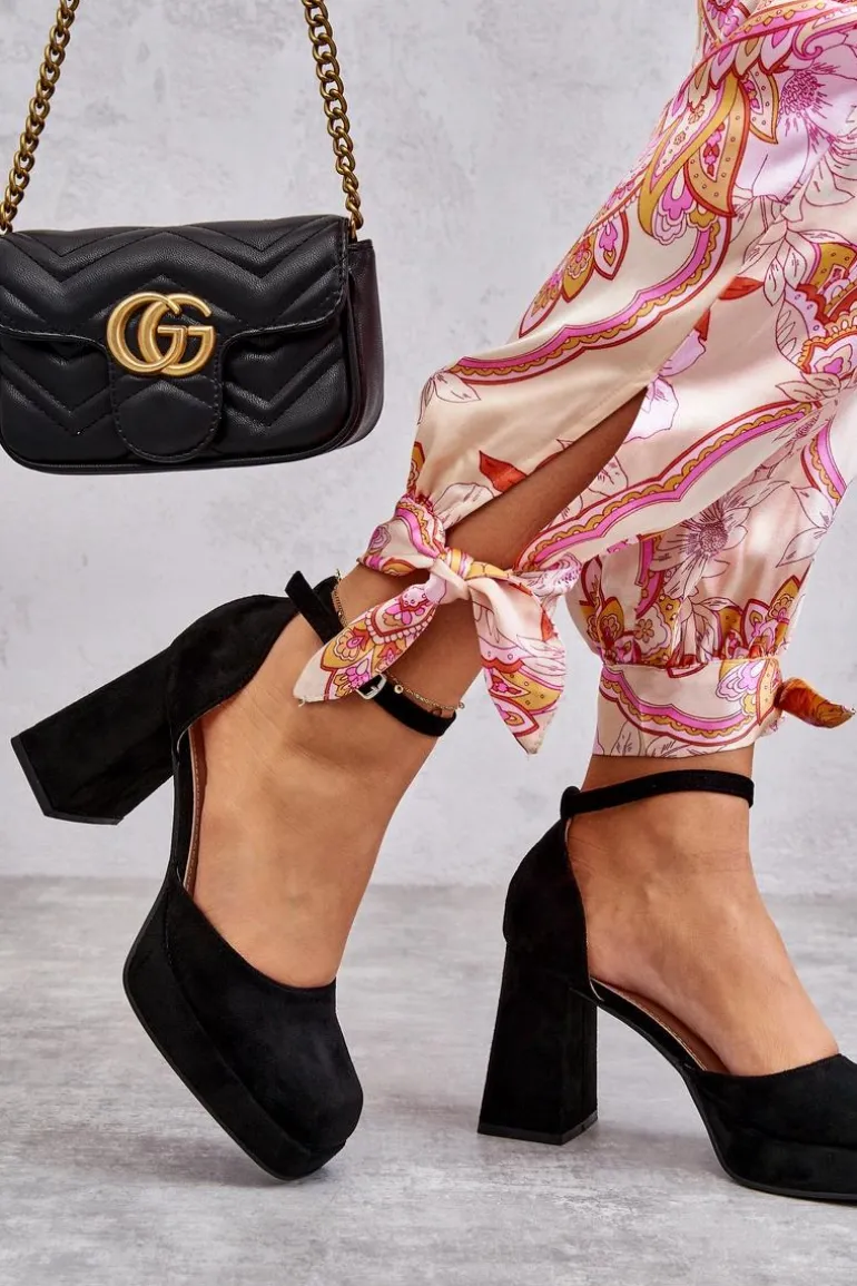 Zamszowe Czółenka Na Masywnym Obcasie I Platformie Czarne Diame