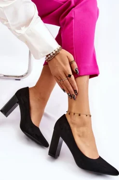 Zamszowe Czółenka Na Modnym Obcasie Czarne Estellia