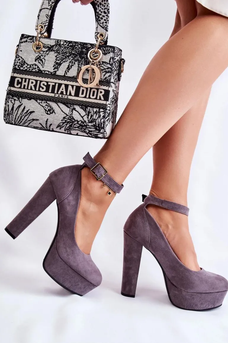 Zamszowe Czółenka Na Platformie Szare Gottie