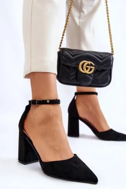 Zamszowe Czółenka Na Słupku Czarne Lexie