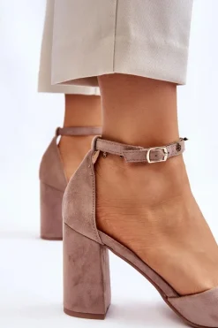 Zamszowe Czółenka Na Słupku Ciemnobeżowe Lexie