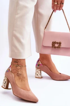 Zamszowe Czółenka Z Ozdobnym Obcasem Maciejka 05042-15 Różowe