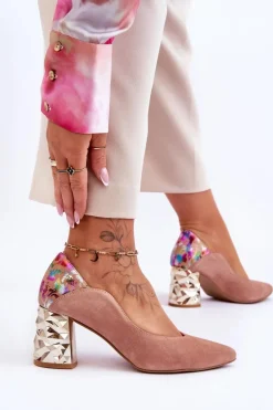 Zamszowe Czółenka Z Ozdobnym Obcasem Maciejka 05042-15 Różowe