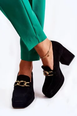 Zamszowe Czółenka Z Ozdobnym Łańcuchem Laura Messi 2444 Czarne