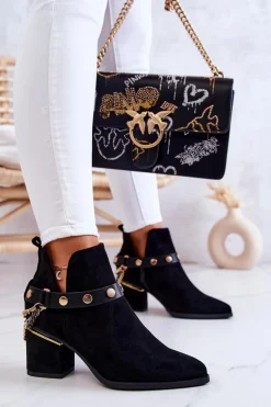Zamszowe Damskie Botki Z Łańcuszkami Czarne Tracy