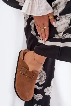 Zamszowe Klapki Chodaki Damskie Z Klamrą Big Star RR274A387 Brązowe