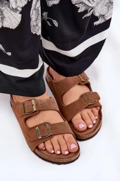 Zamszowe Klapki Damskie Z Klamrami Big Star RR274A394 Brązowe