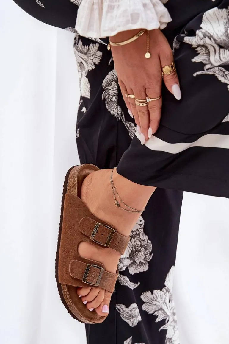 Zamszowe Klapki Damskie Z Klamrami Big Star RR274A394 Brązowe