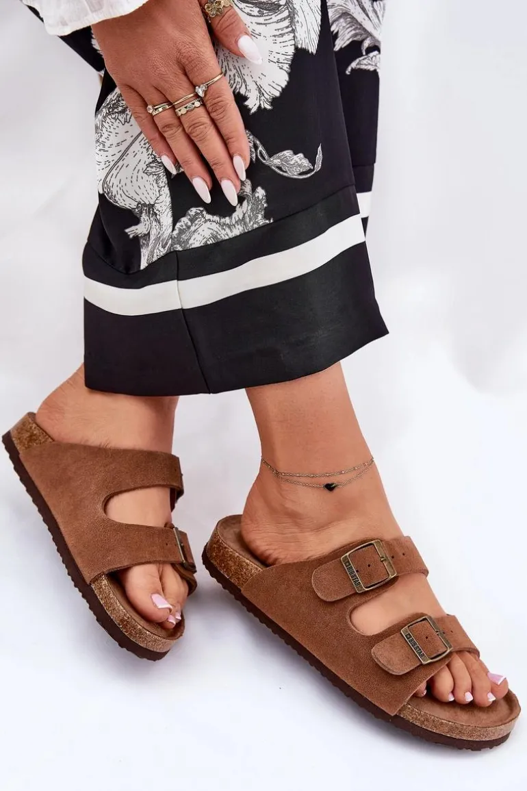 Zamszowe Klapki Damskie Z Klamrami Big Star RR274A394 Brązowe