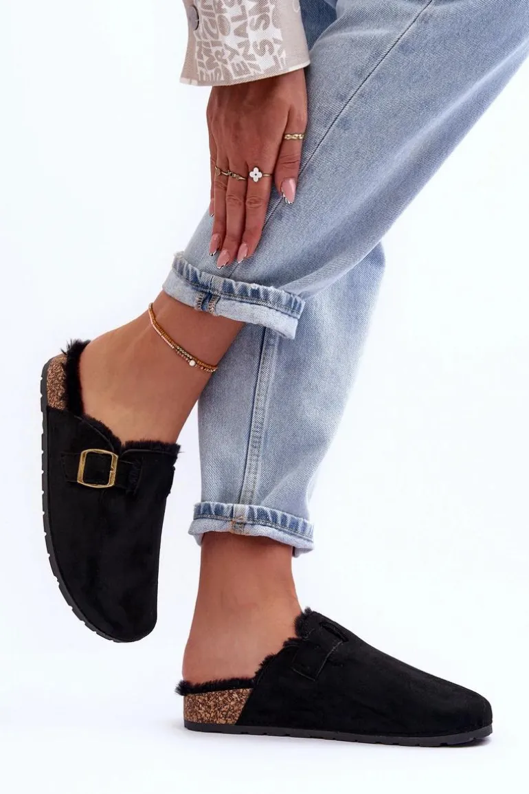 Zamszowe Klapki Damskie Z Futerkiem Czarne Haidamia