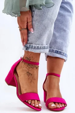 Zamszowe Klasyczne Sandały Na Niskim Obcasie Fuksja Honeymoon