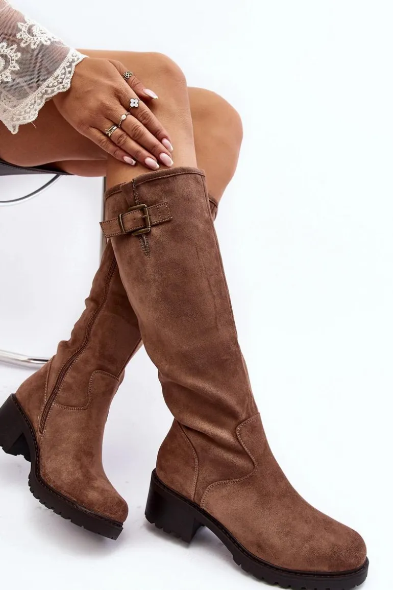 Zamszowe Kozaki Damskie Na Płaskim Obcasie Beżowe Saranai