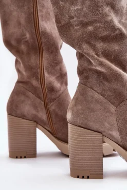 Zamszowe Kozaki Damskie Na Słupku Ciemnobeżowe Lewski 3371