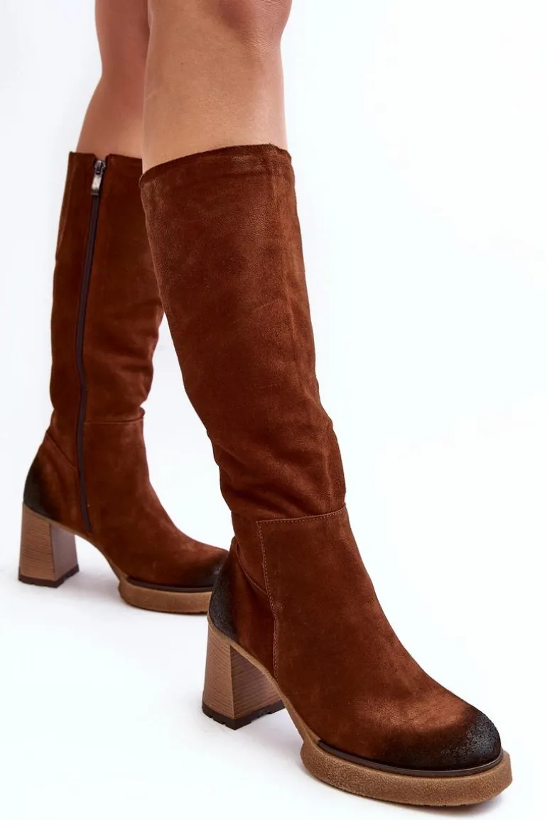 Zamszowe Kozaki Damskie Na Słupku Przed Kolano Lemar Ciemnobrązowe Ceraxa
