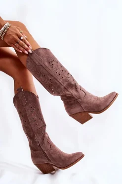 Zamszowe Kozaki Kowbojki Z Ażurowym Wzorem Brązowe Naya