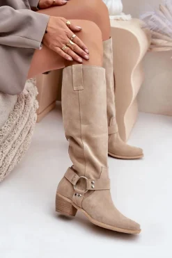 Zamszowe Kozaki Na Niskim Obcasie Z Cholewką Przed Kolano Zazoo 3444/O Jasnobeżowe