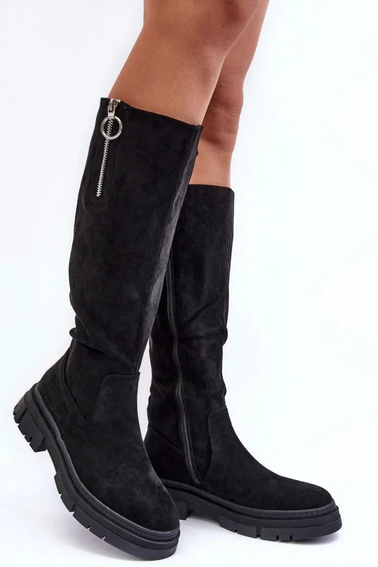 Zamszowe Kozaki Na Płaskim Obcasie I Platformie Czarne Nesina