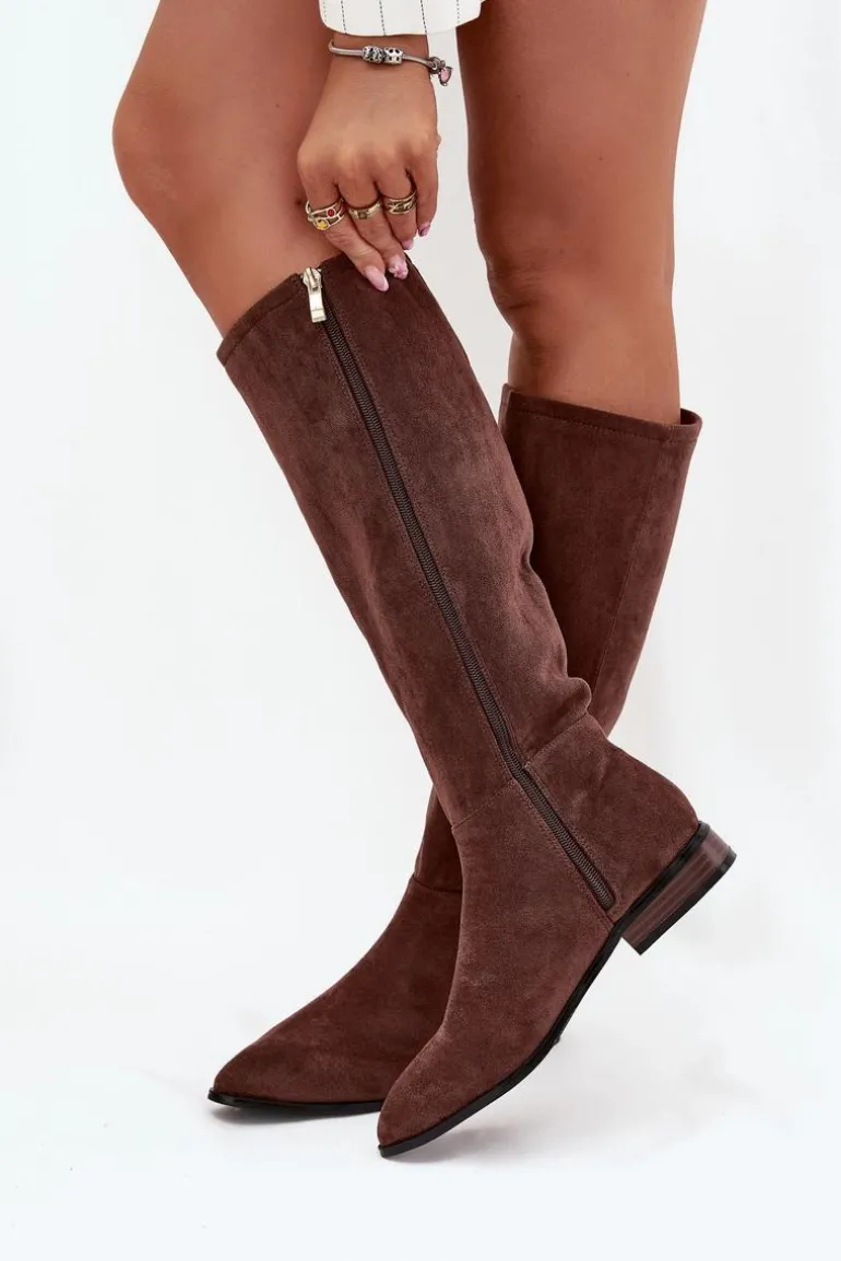 Zamszowe Kozaki Na Płaskim Obcasie Brązowe Eelin