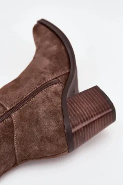 Zamszowe Kozaki Na Słupku Zamek Brązowe Lissara