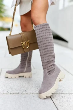 Zamszowe Kozaki Z Ażurowym Wzorem Jasnobrązowe Eldime