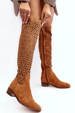Zamszowe Kozaki Z Ażurowym Wzorem Camel Pointe