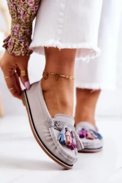 Zamszowe Mokasyny Damskie Z Frędzlami Szare Laressa