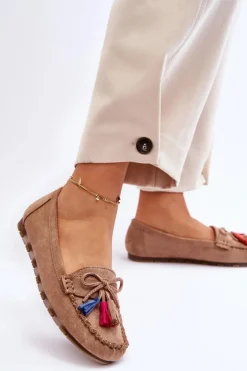 Zamszowe Mokasyny Z Kokardą I Frędzlami Ciemnobeżowe Dorine