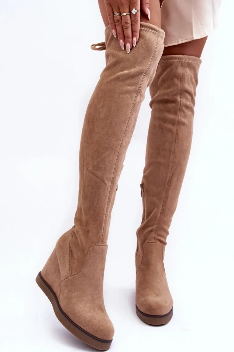 Zamszowe Muszkieterki Kozaki Na Koturnie Beżowe Mephal