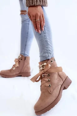 Zamszowe Ocieplane Botki Na Suwak Z Perłami Ciemnobeżowe Raiso