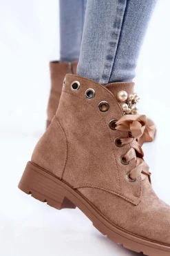 Zamszowe Ocieplane Botki Na Suwak Z Perłami Ciemnobeżowe Raiso