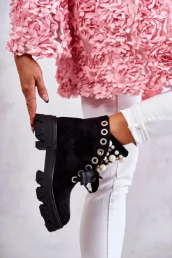 Zamszowe Ocieplane Botki Z Perłami Czarne Roco