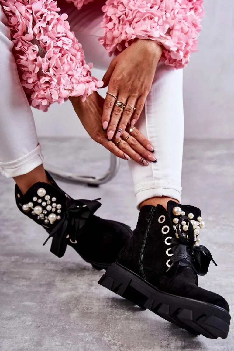 Zamszowe Ocieplane Botki Z Perłami Czarne Roco